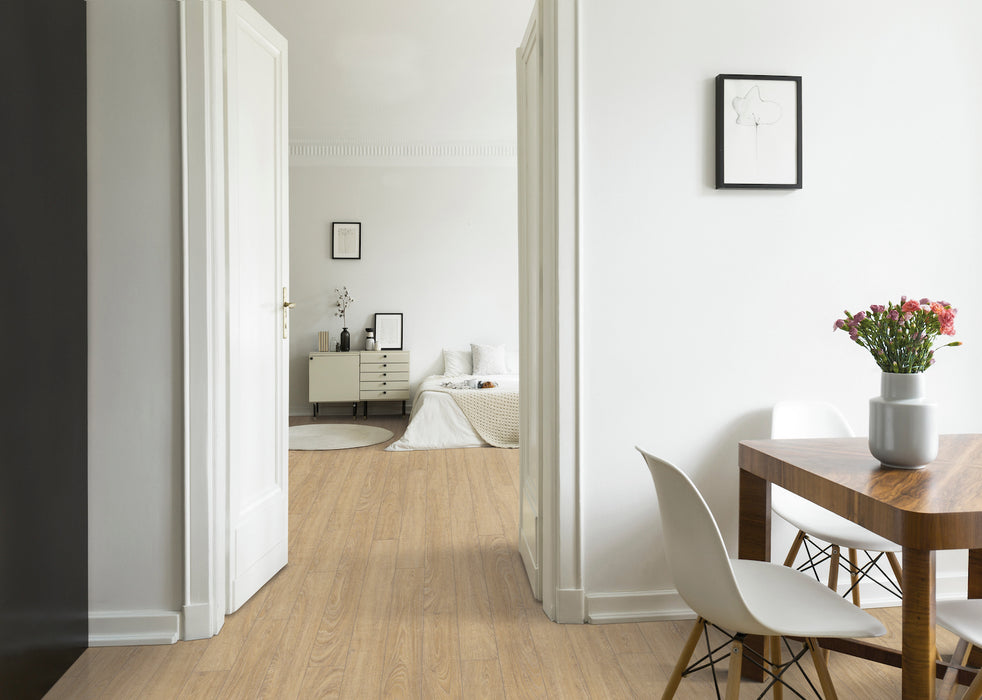 5 Series in Honey Oak